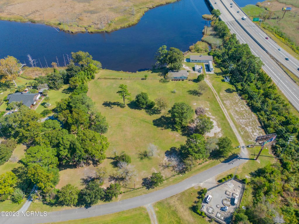 Photo of 102 Riverview Drive, Leland, NC 28451 (MLS # 100411856)