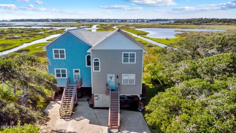 A home in North Topsail Beach