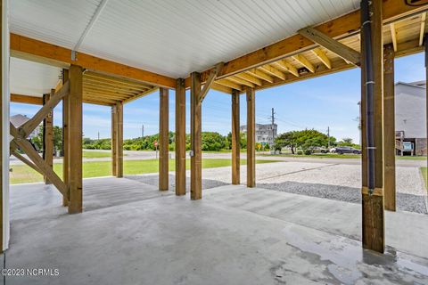 A home in North Topsail Beach