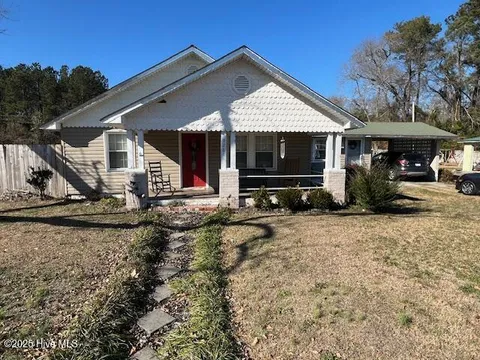 MLS: 100482758