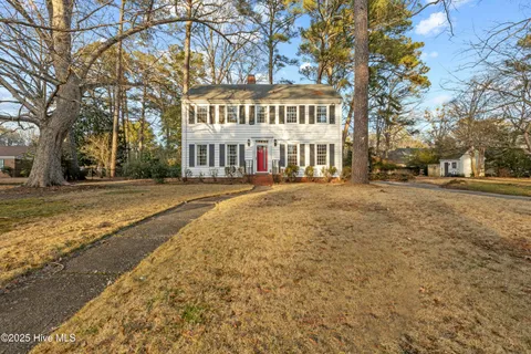 MLS: 100489647