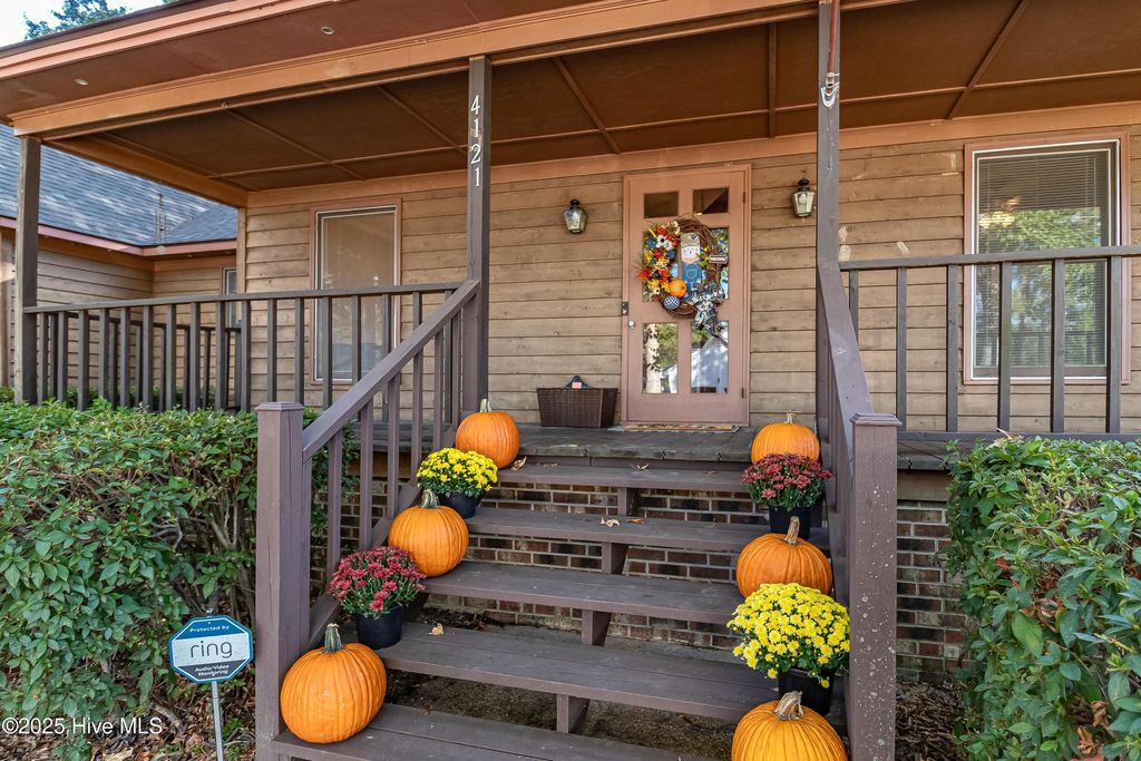 Photo of 4121 Little John Drive N, Wilson, NC 27896 (MLS # 100534933)