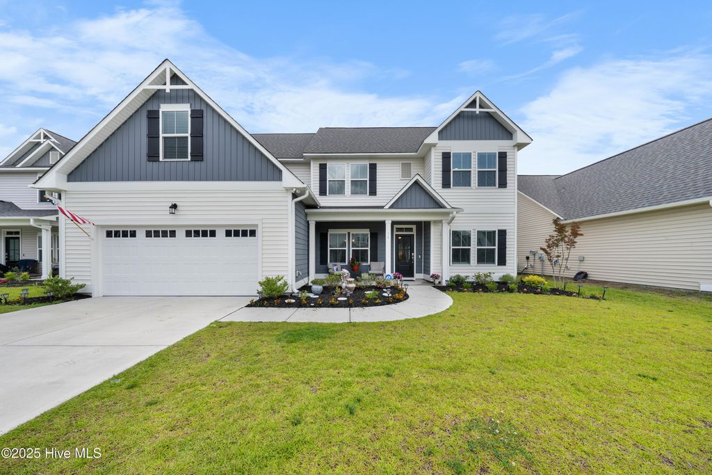 Photo of 74 W Weatherbee Way, Hampstead, NC 28443 (MLS # 100512596)