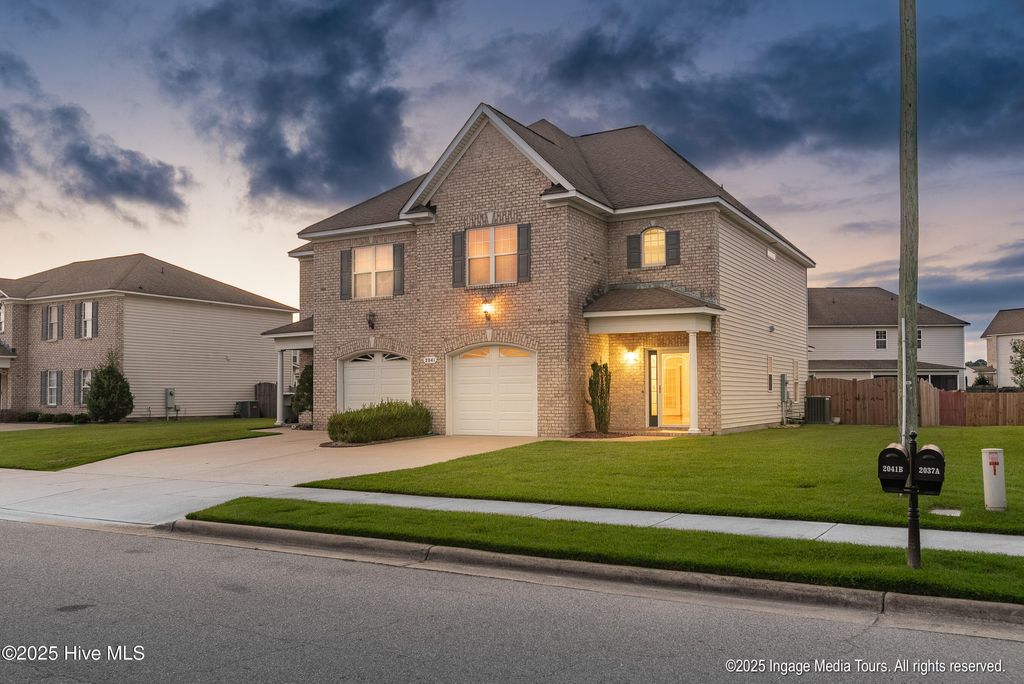 Photo of 2041 Cambria Drive #B, Greenville, NC 27834 (MLS # 100527531)