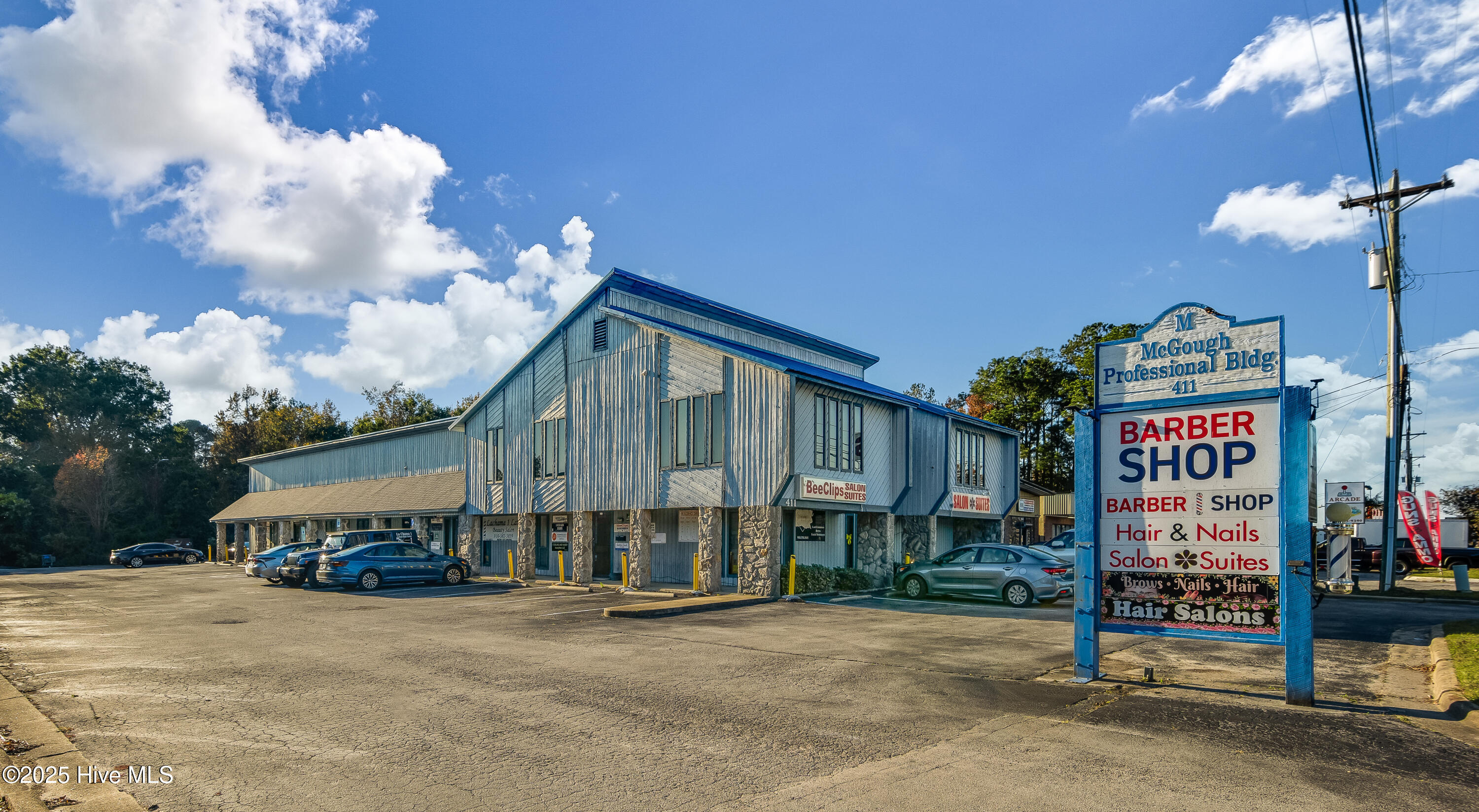 411 Western Boulevard