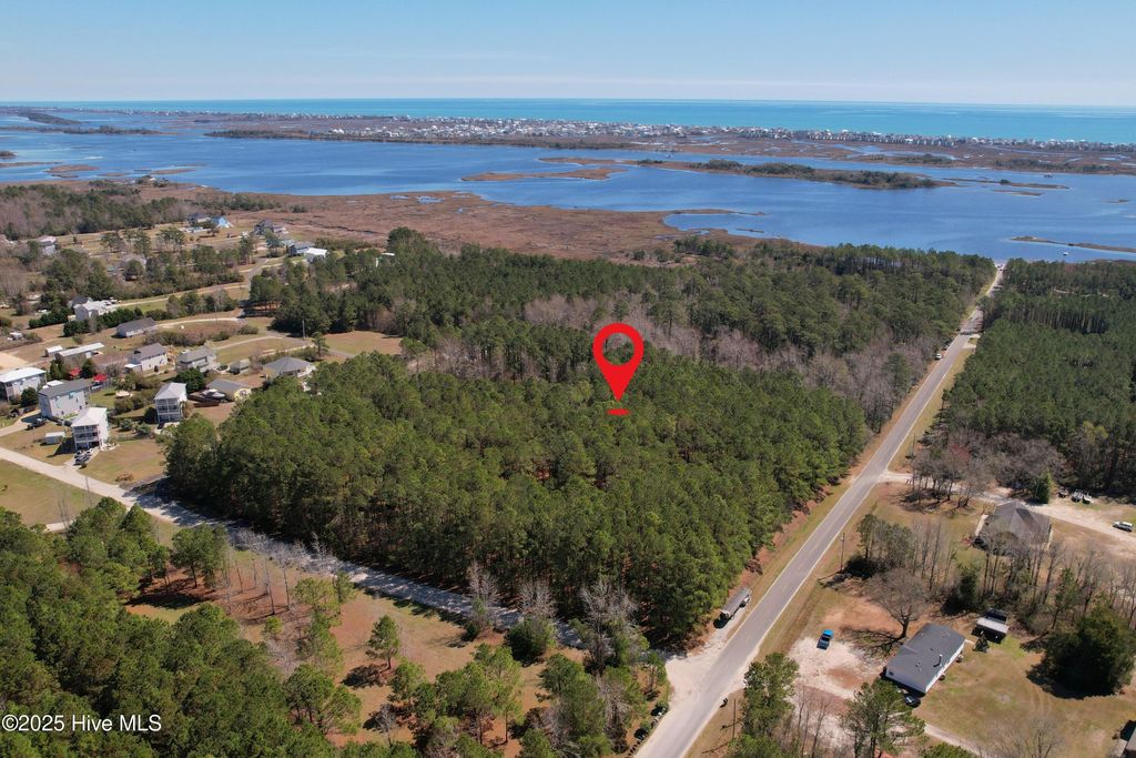 Photo of 3 Old Landing Rd End Road, Hampstead, NC 28443 (MLS # 100496968)