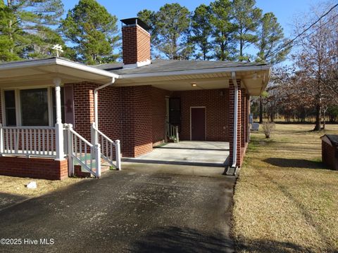 A home in Ahoskie