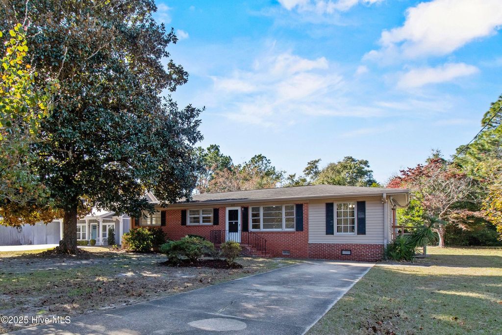 Photo of 213 Woodland Drive, Wilmington, NC 28403 (MLS # 100541080)