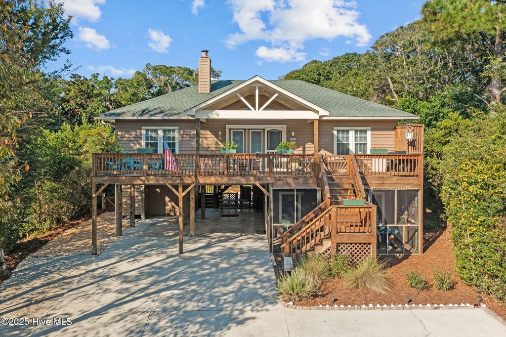 Photo of 113 Doe Drive, Emerald Isle, NC 28594 (MLS # 100534648)