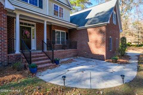 A home in Pollocksville