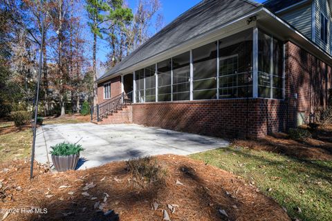 A home in Pollocksville