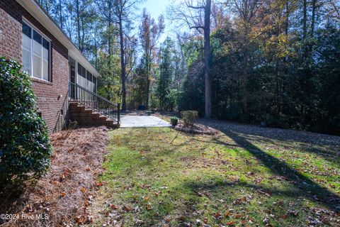 A home in Pollocksville