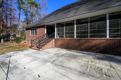 A home in Pollocksville