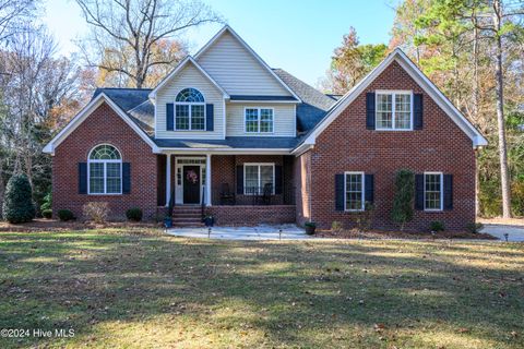 A home in Pollocksville