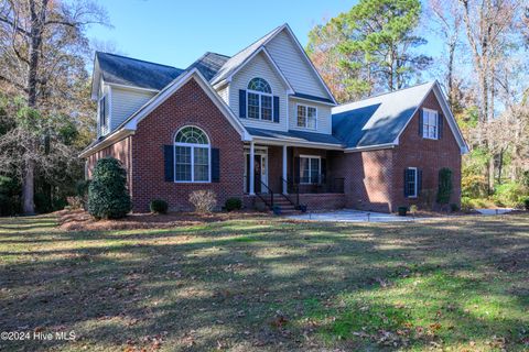 A home in Pollocksville