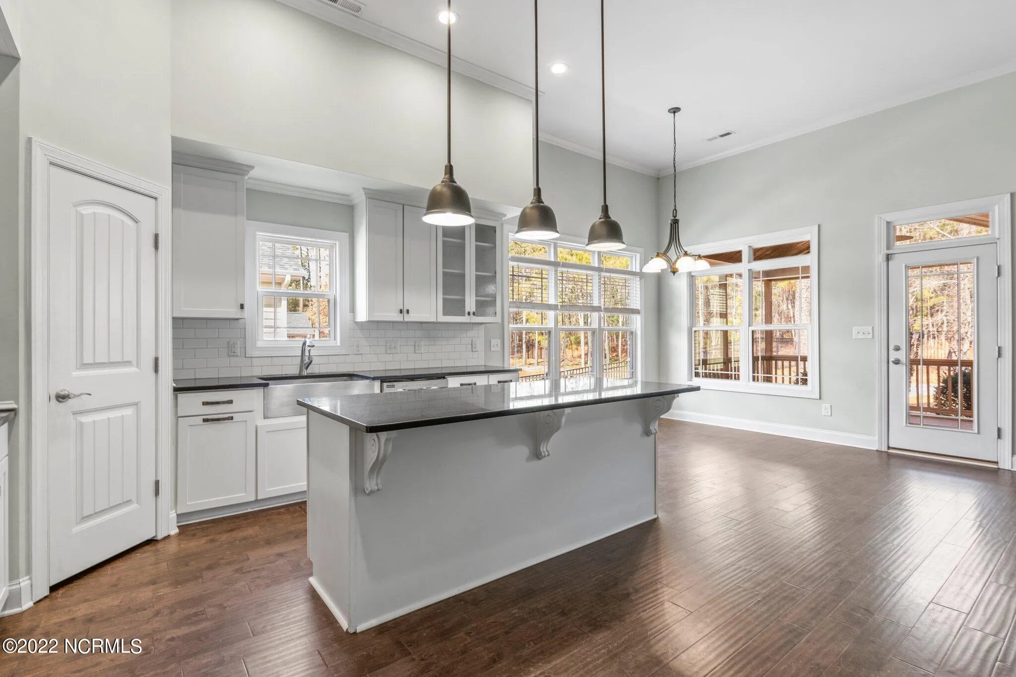 Aberdeen, North Carolina 28315, United States, 3 Bedrooms Bedrooms, ,2 BathroomsBathrooms,Residential,Pending,26724