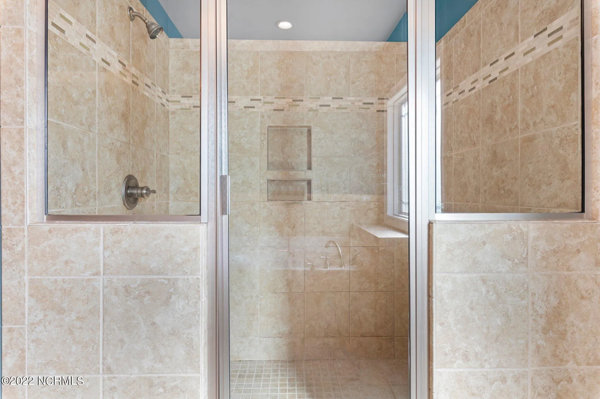 Aberdeen, North Carolina 28315, United States, 3 Bedrooms Bedrooms, ,2 BathroomsBathrooms,Residential,Pending,26724