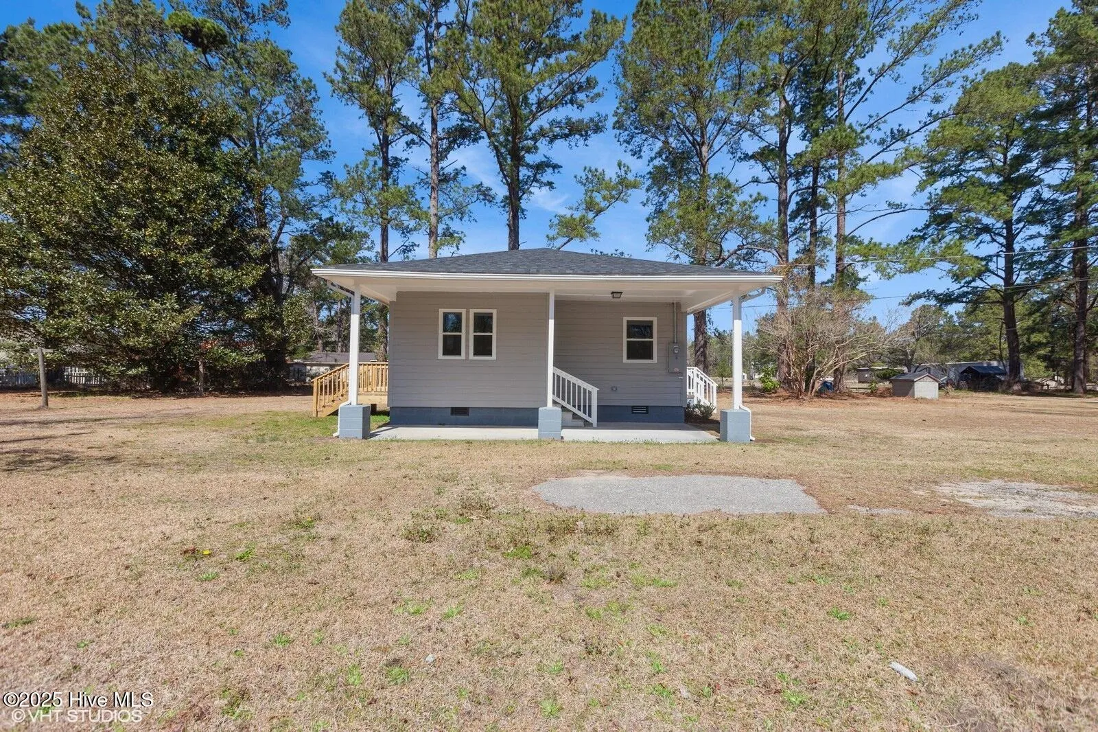 Rocky Point, North Carolina 28457, United States, 2 Bedrooms Bedrooms, ,1 BathroomBathrooms,Residential,Pending,98527