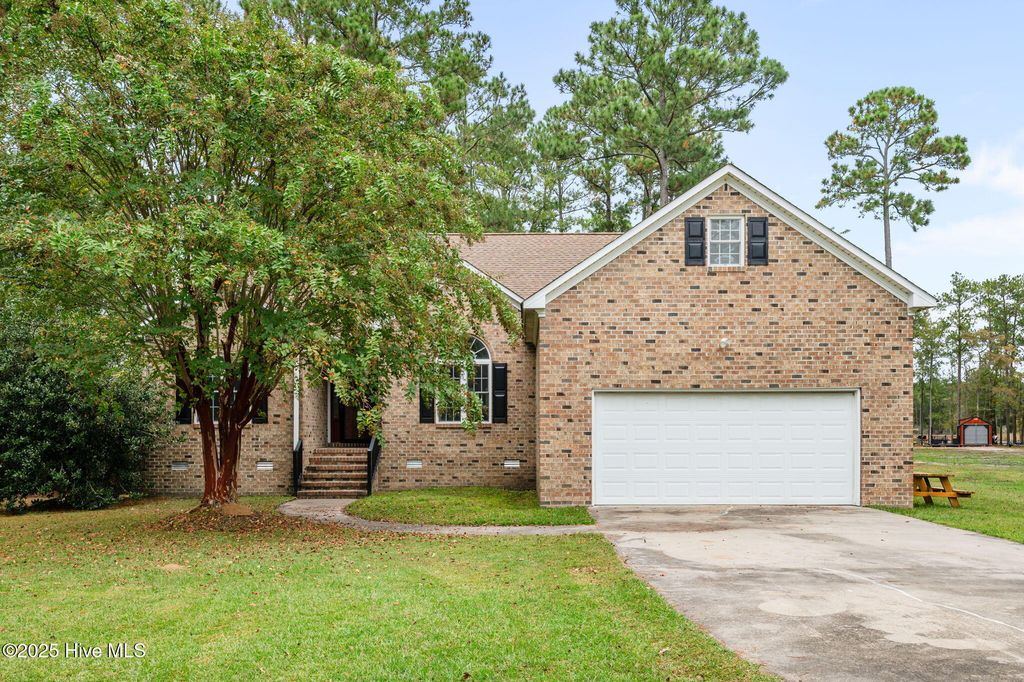 Photo of 111 Seaview Court, Bath, NC 27808 (MLS # 100536987)