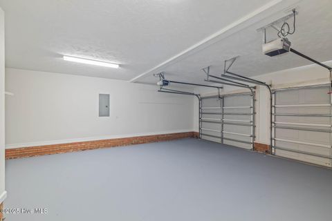 Tiny photo for 105 Altavista Loop, Jacksonville, NC 28546 (MLS # 100538607)