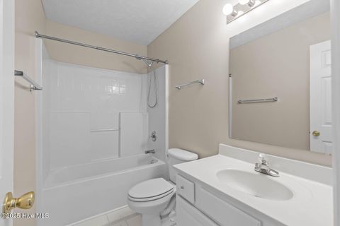 Tiny photo for 105 Altavista Loop, Jacksonville, NC 28546 (MLS # 100538607)