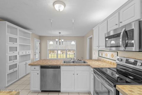 Tiny photo for 105 Altavista Loop, Jacksonville, NC 28546 (MLS # 100538607)