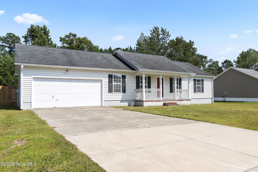 Photo of 106 Constitution Avenue, Jacksonville, NC 28540 (MLS # 100531694)