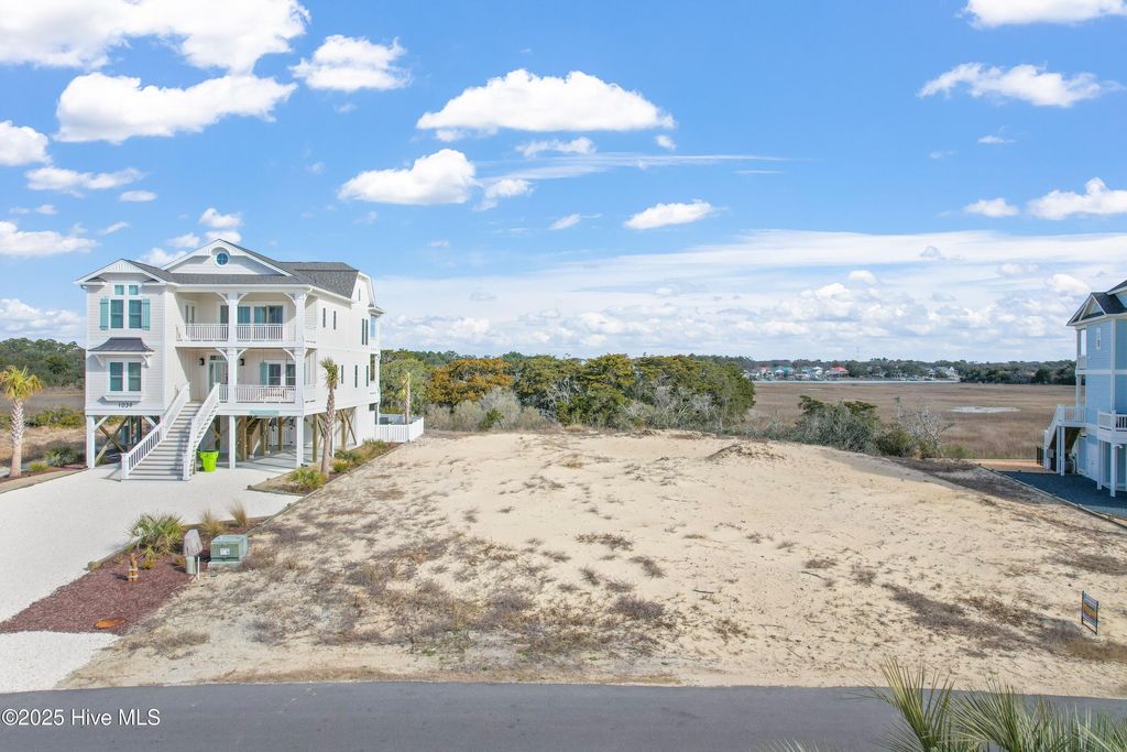 Photo of 1037 Tide Ridge Drive, Holden Beach, NC 28462 (MLS # 100491923)