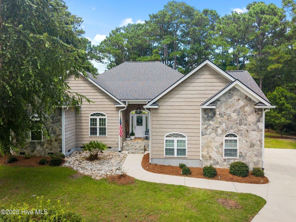 Photo of 205 E Loon Court, Hampstead, NC 28443 (MLS # 100518245)