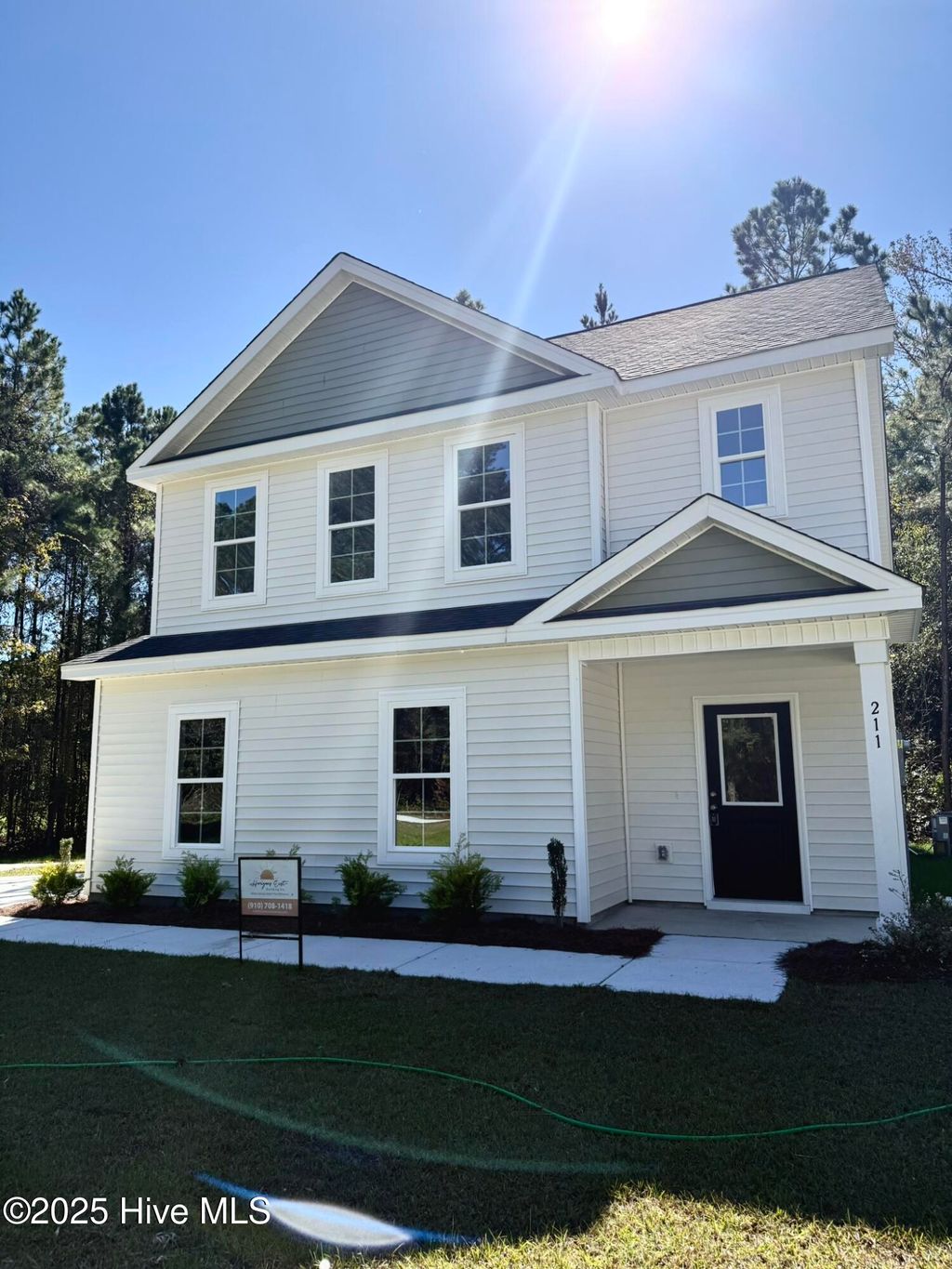 Photo of 211 Brighttown Road, Maysville, NC 28555 (MLS # 100507215)