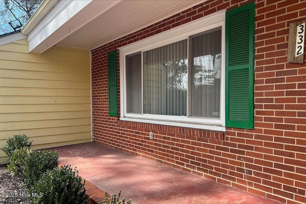 Photo of 332 Lullwater Drive, Wilmington, NC 28403 (MLS # 100529687)