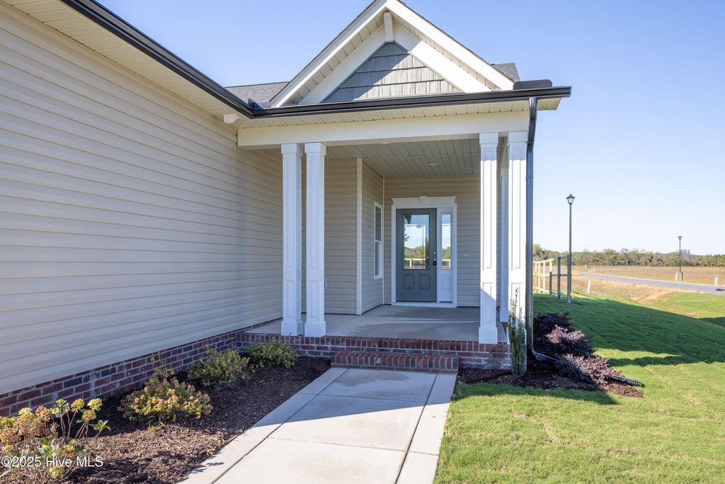 Photo of 107 Sunny Acres Lane, Clinton, NC 28328 (MLS # 100539366)