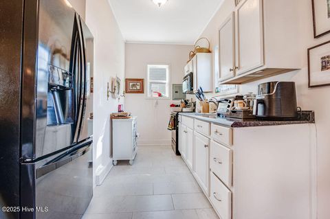 Tiny photo for 348 Lafayette Street, Wilmington, NC 28411 (MLS # 100534087)