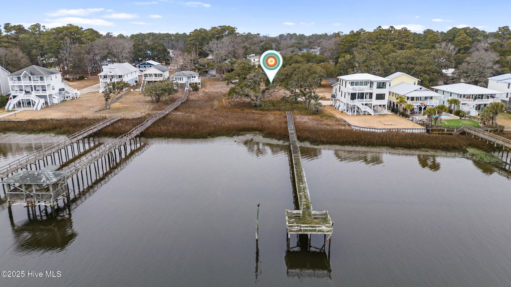 Photo of 2016 Camelot Drive SW, Ocean Isle Beach, NC 28469 (MLS # 100536072)