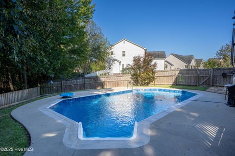 Tiny photo for 104 Highwood Court, Jacksonville, NC 28546 (MLS # 100535441)
