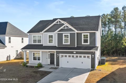 A home in Sneads Ferry