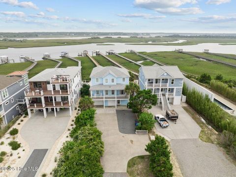 6634 Kings Lynn Drive Oak Island NC 28465