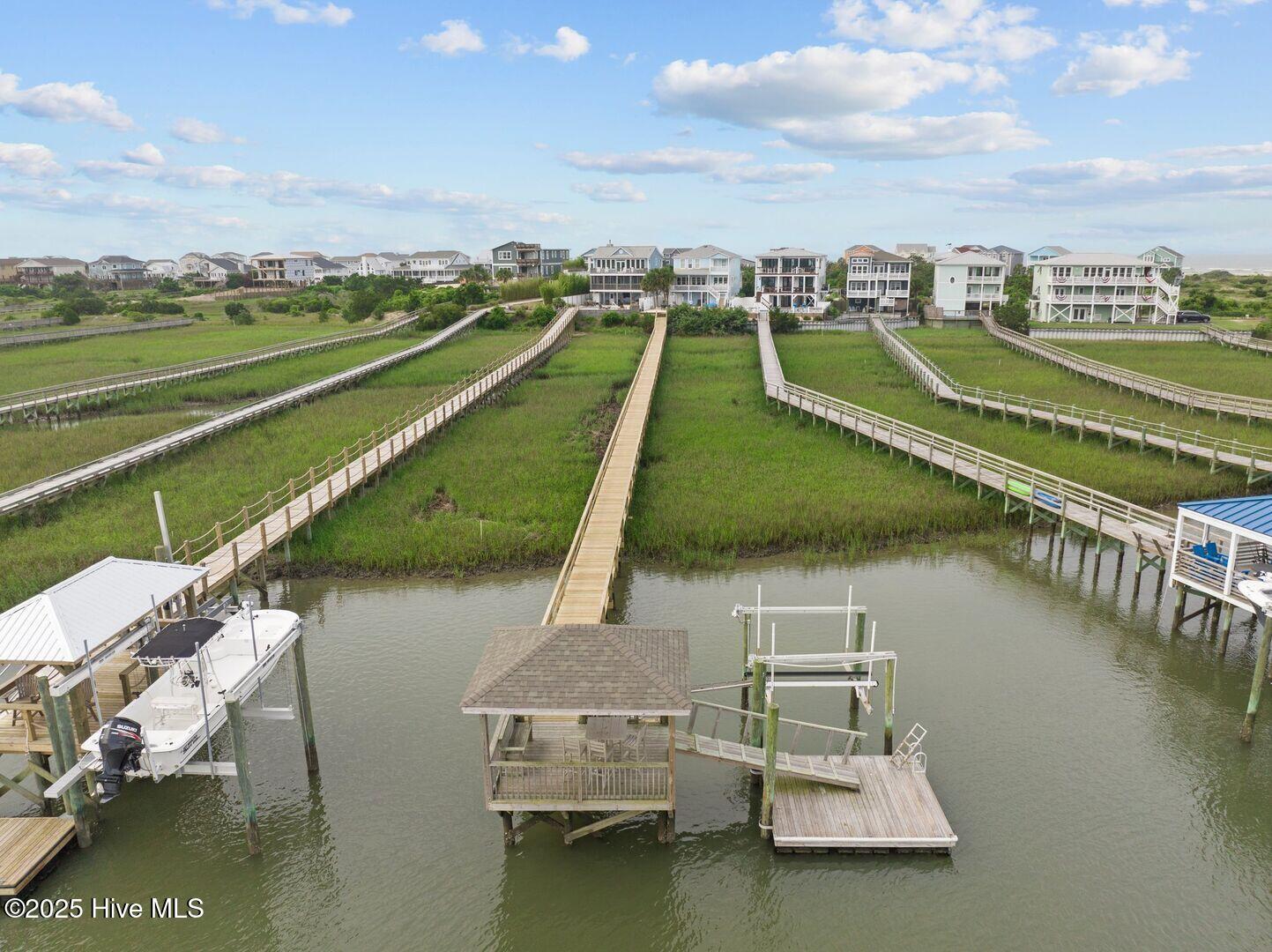 6634 Kings Lynn Drive