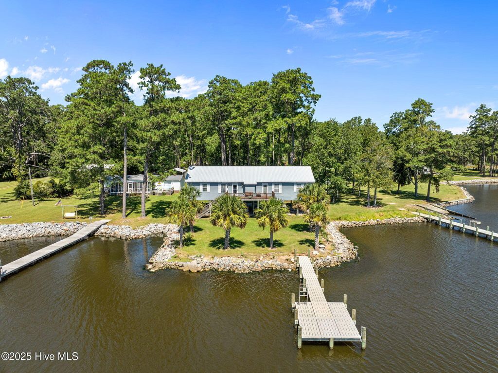 Photo of 1035 Old Pamlico Beach Road W, Belhaven, NC 27810 (MLS # 100528843)