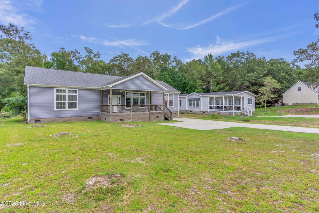 Photo of 503 Cloe Dare Drive SW, Shallotte, NC 28470 (MLS # 100523866)