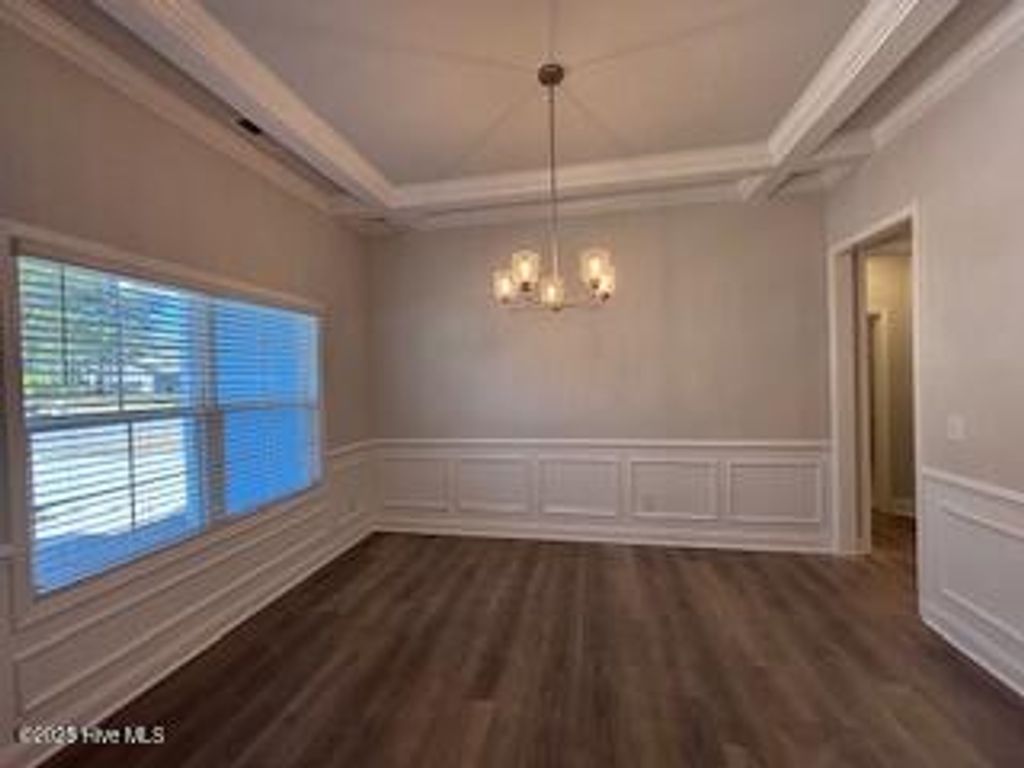 Photo of 111 Boxwood Court, Wallace, NC 28466 (MLS # 100532161)