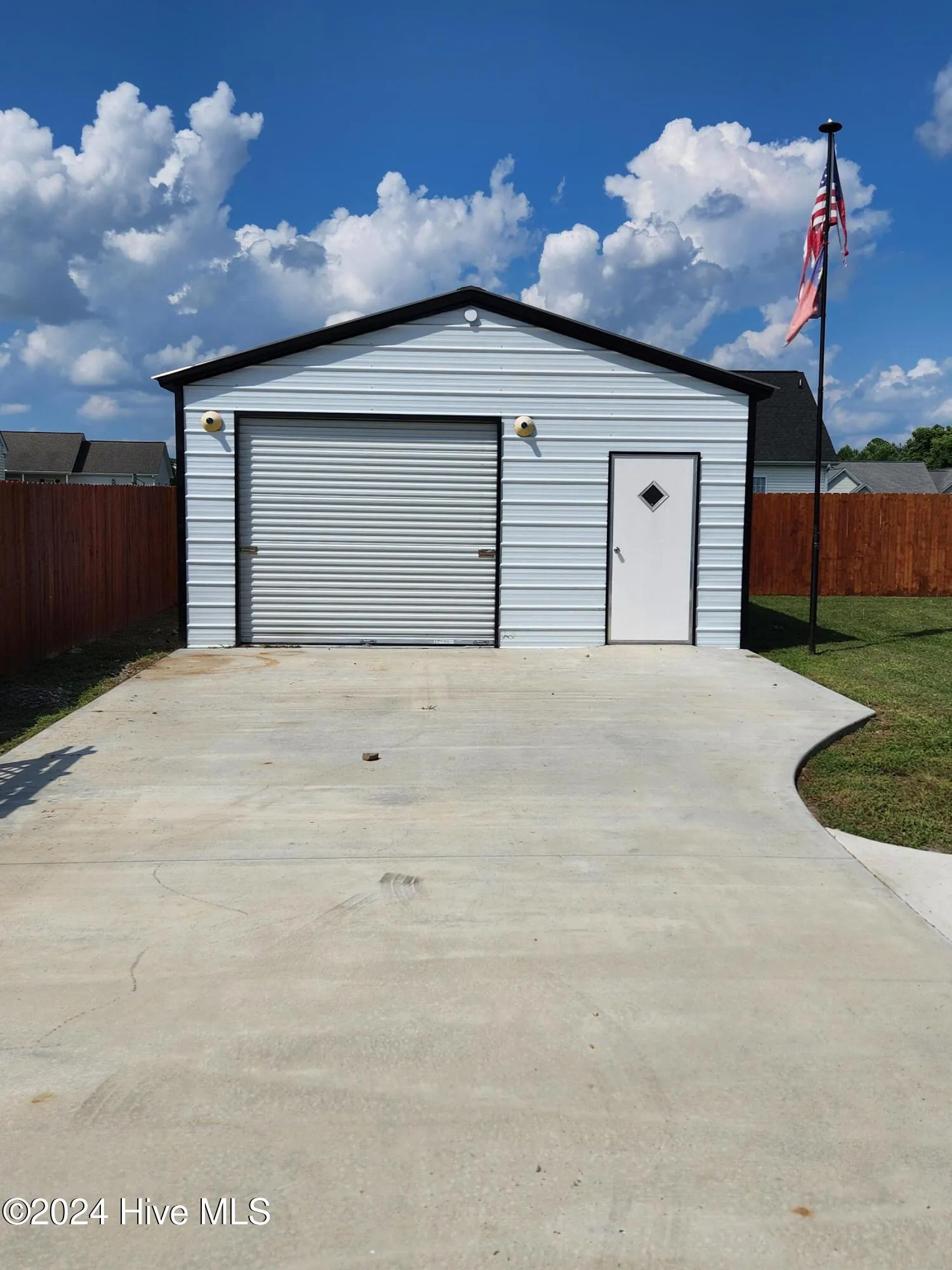 Princeton, North Carolina 27569, United States, 4 Bedrooms Bedrooms, ,3 BathroomsBathrooms,Residential,Pending,24067