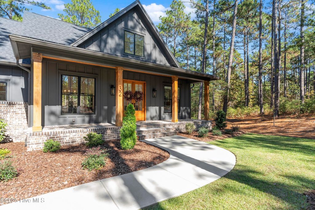 Photo of 32 Chestertown Drive, Pinehurst, NC 28374 (MLS # 100537504)