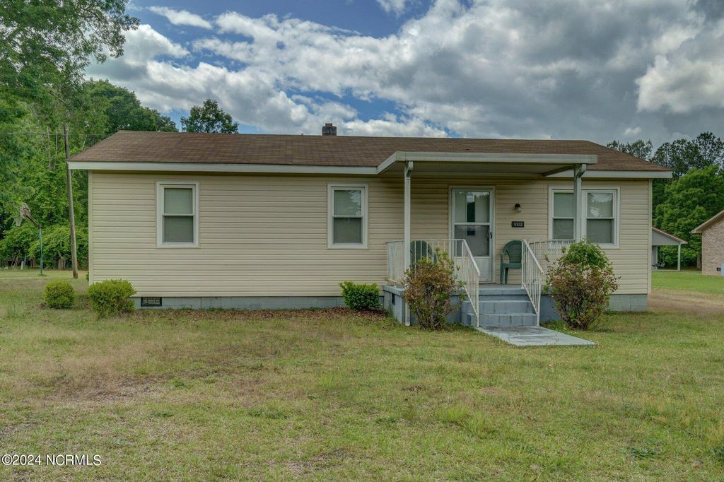Photo of 9932 Straight Gate Road, Whitakers, NC 27891 (MLS # 100542791)