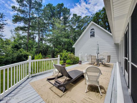 A home in Sneads Ferry