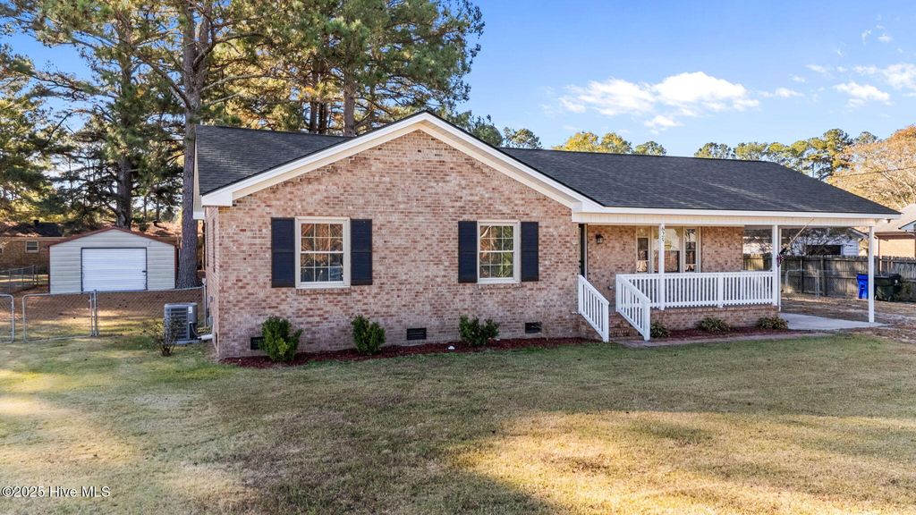 Photo of 625 Speight Drive, Rocky Mount, NC 27803 (MLS # 100538263)