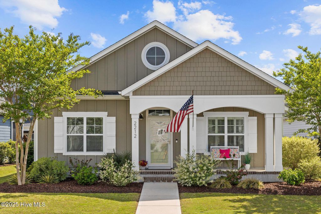 Photo of 2212 Lakeside Circle, Wilmington, NC 28401 (MLS # 100531254)