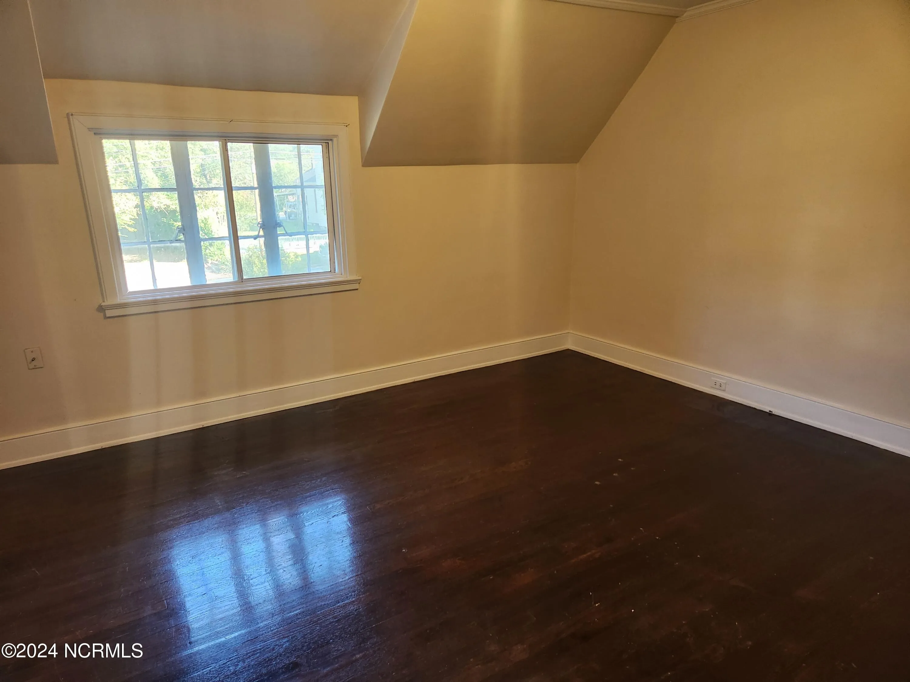 Goldsboro, North Carolina 27530, United States, 3 Bedrooms Bedrooms, ,3 BathroomsBathrooms,Residential,Pending,39313