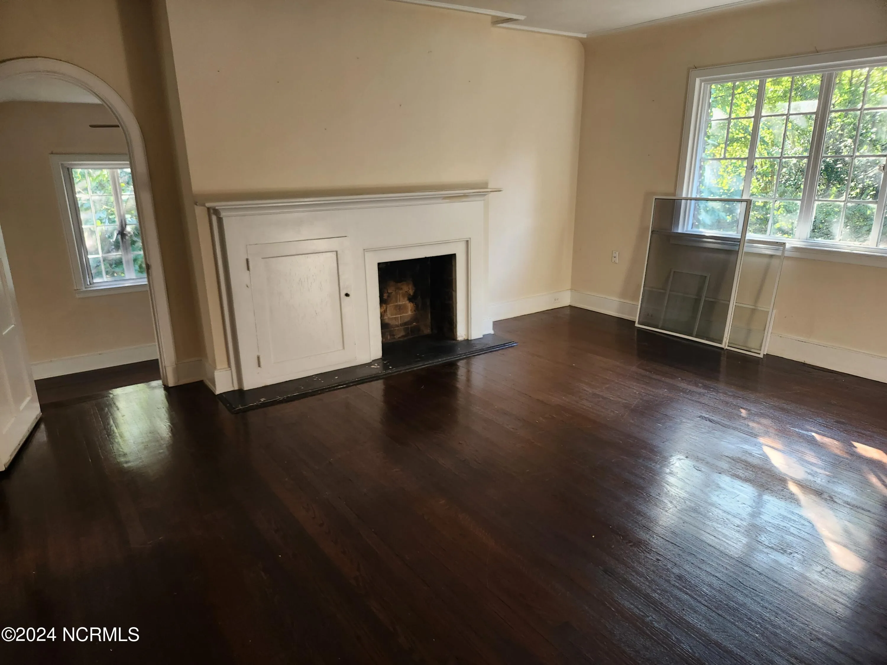 Goldsboro, North Carolina 27530, United States, 3 Bedrooms Bedrooms, ,3 BathroomsBathrooms,Residential,Pending,39313