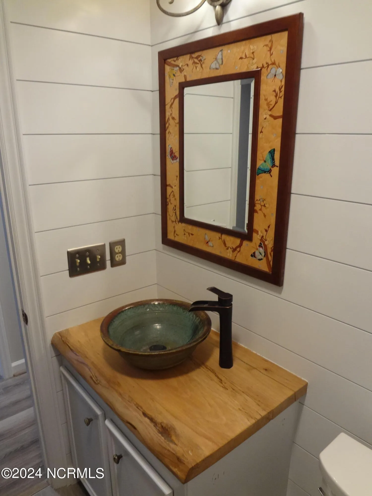 Winterville, North Carolina 28590, United States, 3 Bedrooms Bedrooms, ,3 BathroomsBathrooms,Residential,Active,121918